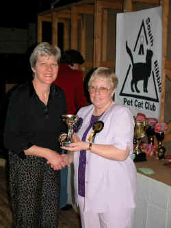 Holt Cattery Trophy - Moreland.JPG (60258 bytes)